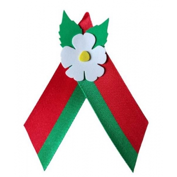 Бутоньерка с белым цветком арт.Бут_цветок Бутоньерка с белым цветком арт.Бут_цветок