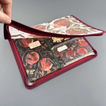 Папка на молнии А4  Bruno Visconti (235х330х33 мм),FLORA.ГРАНАТ, 400мкм, с текстильной окант., с петлей арт.14-032/09 Папка на молнии А4  Bruno Visconti (235х330х33 мм),FLORA.ГРАНАТ, 400мкм, с текстильной окант., с петлей арт.14-032/09