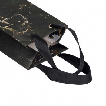 Пакет подарочный 12,3х36х9см Bruno Visconti CARRARA.BLACK,бумажный,210г/м2,фольг.,мат.ламин.(для бутылки) арт.2-856/06