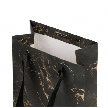 Пакет подарочный 18х23х10см бумажный Bruno Visconti CARRARA.BLACK,210 г/м2,фольгир,мат.ламин. арт.2-851/12