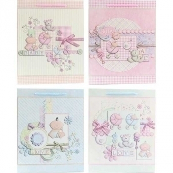 Пакет подарочный 26x32x10 см бумажный deVENTE Newborn, 210 г/м2, с блестками, ассорти 4 дизайна арт. 9041181
