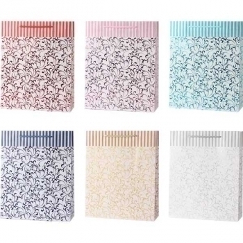 Пакет подарочный 26x32x10 см бумажный deVENTE Нежные узорыс конгревом, 210 г/м2, арт. 9041177